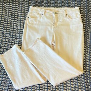 Chico’s Blush So Slimming Girlfriend Slim Leg Crop Jeans Chico’s sz 0
